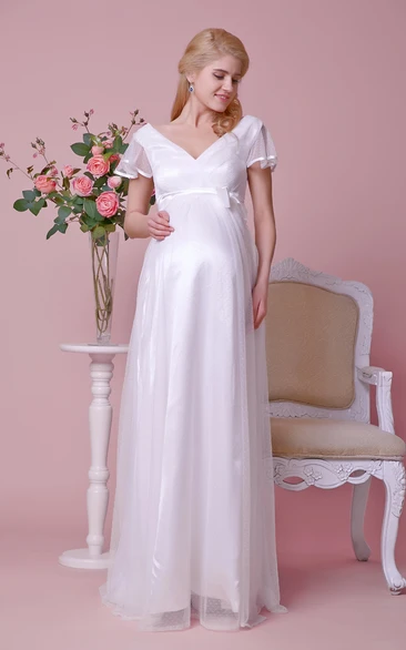 Empire Waist V-neck Short-sleeved Tulle Maternity Wedding Dress