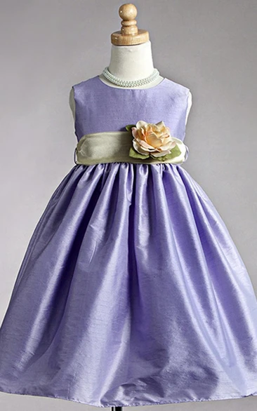 Tea-Length Sleeveless Organza Flower Girl Dress