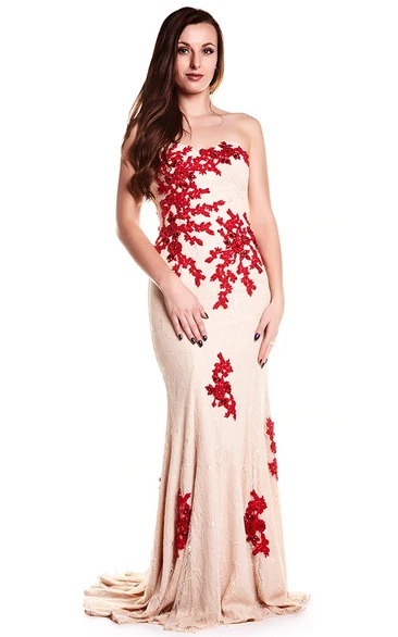 Sheath Floor-Length Appliqued Sleeveless Sweetheart Lace Prom Dress With Backless Style And Brush Train