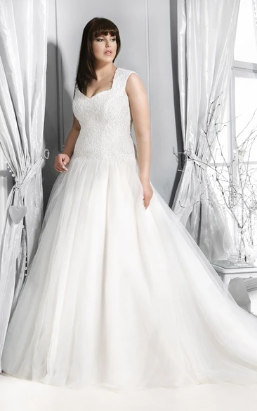 Strapped Pleated Ball Gown With Lace Bodice