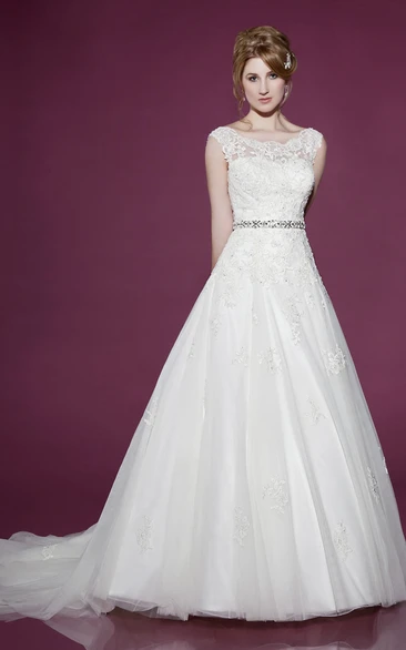 Maxi Bateau Appliqued Cap-Sleeve Lace&Tulle Wedding Dress