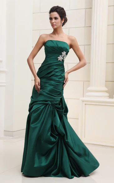 Unique Strapless Sleeveless Satin Ruched Formal Dress With Pick-Up Ruffles