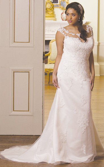 Sheath Scoop-Neck Sleeveless Satin&Tulle Plus Size Wedding Dress With Illusion
