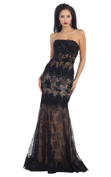 Sheath Strapless Sleeveless Lace Dress With Appliques And Pleats