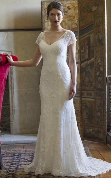 Sheath V-Neck Floor-Length Cap-Sleeve Lace Wedding Dress With Appliques And Keyhole
