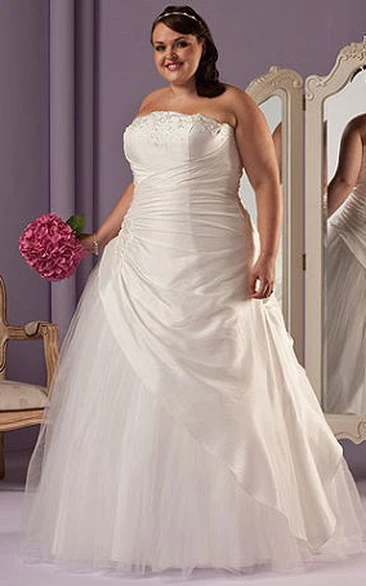 Strapless Taffeta Wrapped Bridal Ball Gown With Lace Up And Tulle Skirt
