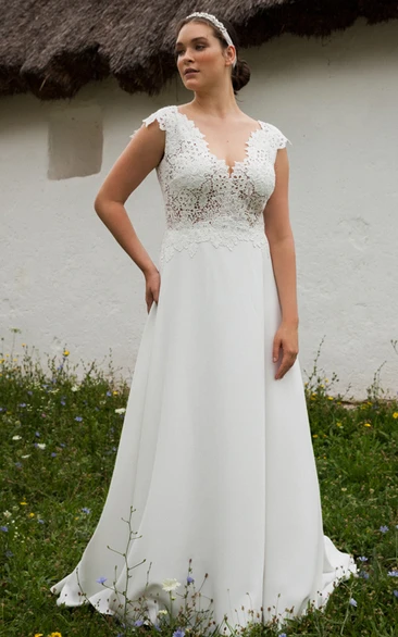 Elegant Chiffon Floor-length Sleeveless A Line Scalloped Wedding Dress 