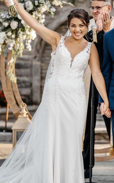 Elegant Mermaid Garden Wedding Dress with Applique Straps Court Train Button Back