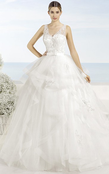 Ball-Gown Appliqued V-Neck Sleeveless Maxi Tulle Wedding Dress With Cascading Ruffles And Deep-V Back