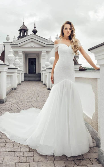 Luxury Chiffon and Lace Off-the-shoulder Mermaid Wedding Dress with Beading