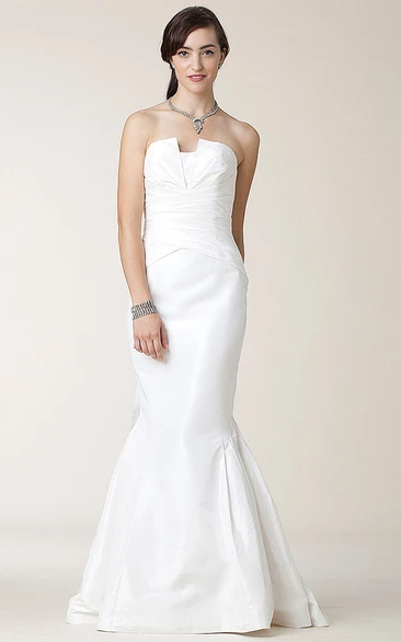 Trumpet Floor-Length Strapless Ruched Sleeveless Taffeta Wedding Dress With Bow