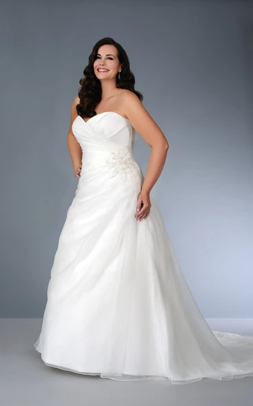 Sweetheart Ruched A-Line Dress With Beading And Brush Train
