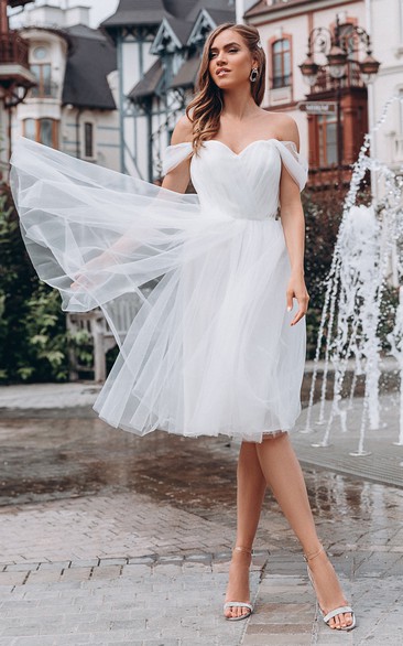 A Line Sleeveless Organza Simple Wedding Dress with Pleats and Ruching