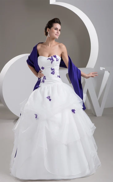 Sweetheart Sleeveless Ruffled Ball Gown Organza Wedding Dress with Appliques and Wrap