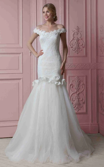 Trumpet Floor-Length Off-The-Shoulder Floral Lace&Tulle Wedding Dress With Ruffles And Appliques