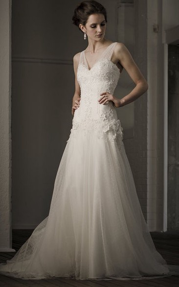 A-Line Floor-Length Appliqued V-Neck Sleeveless Tulle Wedding Dress With Deep-V Back And Flower