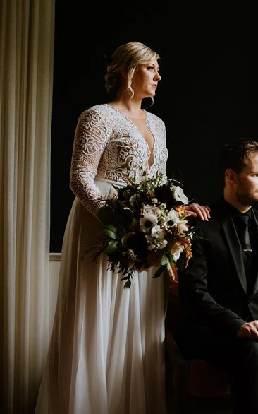 Plus Size A-Line Chiffon Vintage Wedding Dress Long Sleeve With Sweep Train
