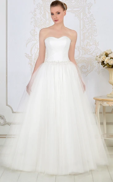 Ball Gown Ruched Floor-Length Sleeveless Sweetheart Tulle Wedding Dress With Waist Jewellery