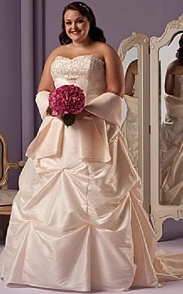Lace-Up Sweetheart Taffeta Bridal Ball Gown With Ruffles And Shawl