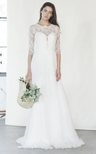A Line Scalloped Neckline Lace and Tulle Wedding Dress
