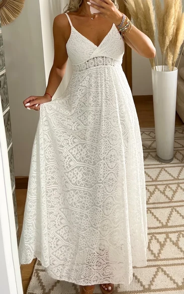Vintage Floral Beach Boho Lace A-Line Maxi Wedding Dress Sexy Elopement Empire Waist Sleeveless V-Neck Illusion Back Bridal Gown