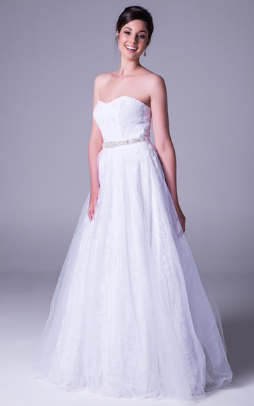 A-Line Floor-Length Sweetheart Jeweled Tulle Wedding Dress With Ruching And Bow