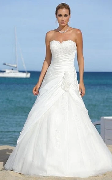 A-Line Ruched Sweetheart Long Tulle Wedding Dress With Flower And Appliques