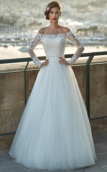 A-Line Off-The-Shoulder Appliqued Floor-Length Long-Sleeve Tulle&Lace Wedding Dress