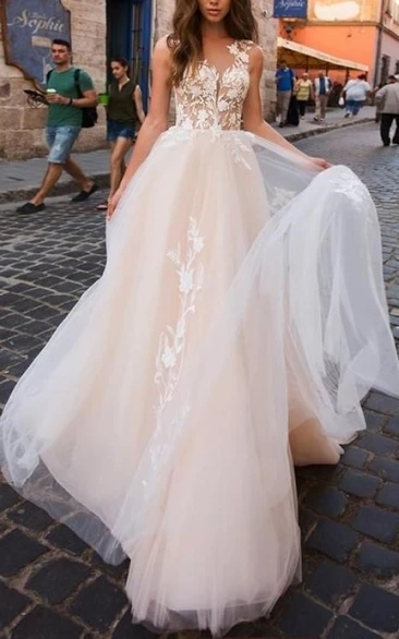 Casual Beach Organza A-Line Wedding Dress with Appliques and Open Back Chic