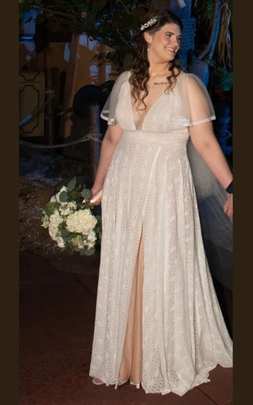 Plus Size Full Body Lace Comfort Illusion Short Sleeve Wedding Dress Sheath V-neck Floor-length Beach Bridal Gown
