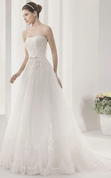 Strapless Tulle Ball Gown With Lace And Belt