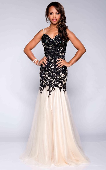 Lace And Tulle Trumpet Prom Dress With Spaghetti Straps