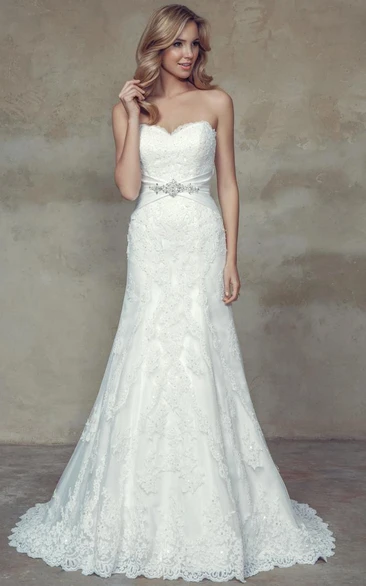 A-Line Appliqued Sweetheart Lace Wedding Dress With Waist Jewellery And Lace Up
