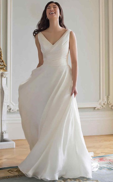 Sheath Long-Sleeveless V-Neck Chiffon Wedding Dress With Ruching
