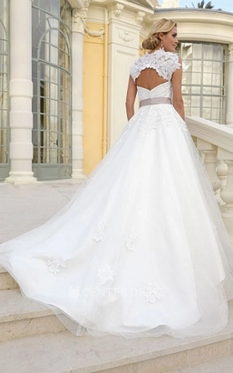 A-Line Appliqued Cap-Sleeve Maxi Tulle Wedding Dress With Waist Jewellery And Keyhole Back