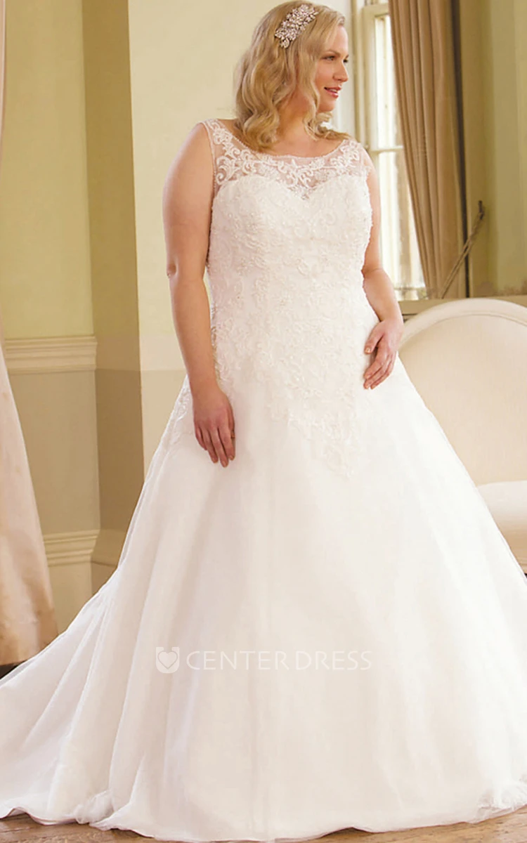 Ball Gown Scoop-Neck Sleeveless Lace Plus Size Wedding Dress