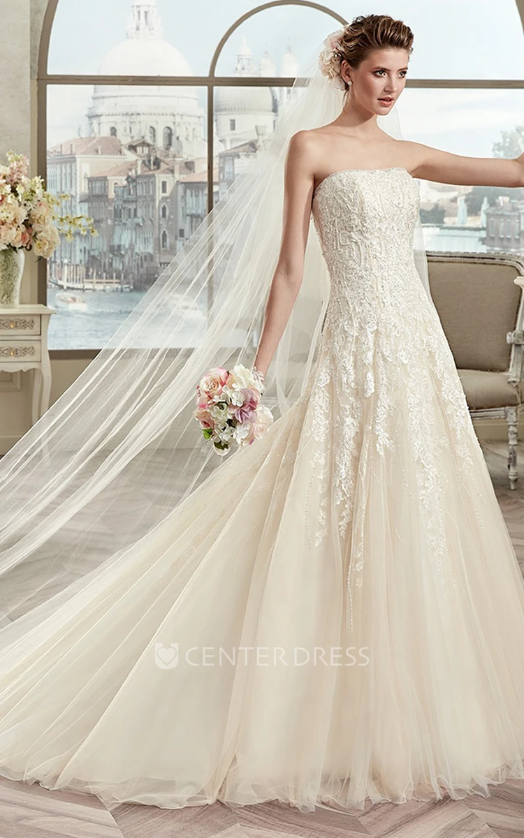 Classic Strapless Lace Long Wedding Dress With Brush Train And Appliques