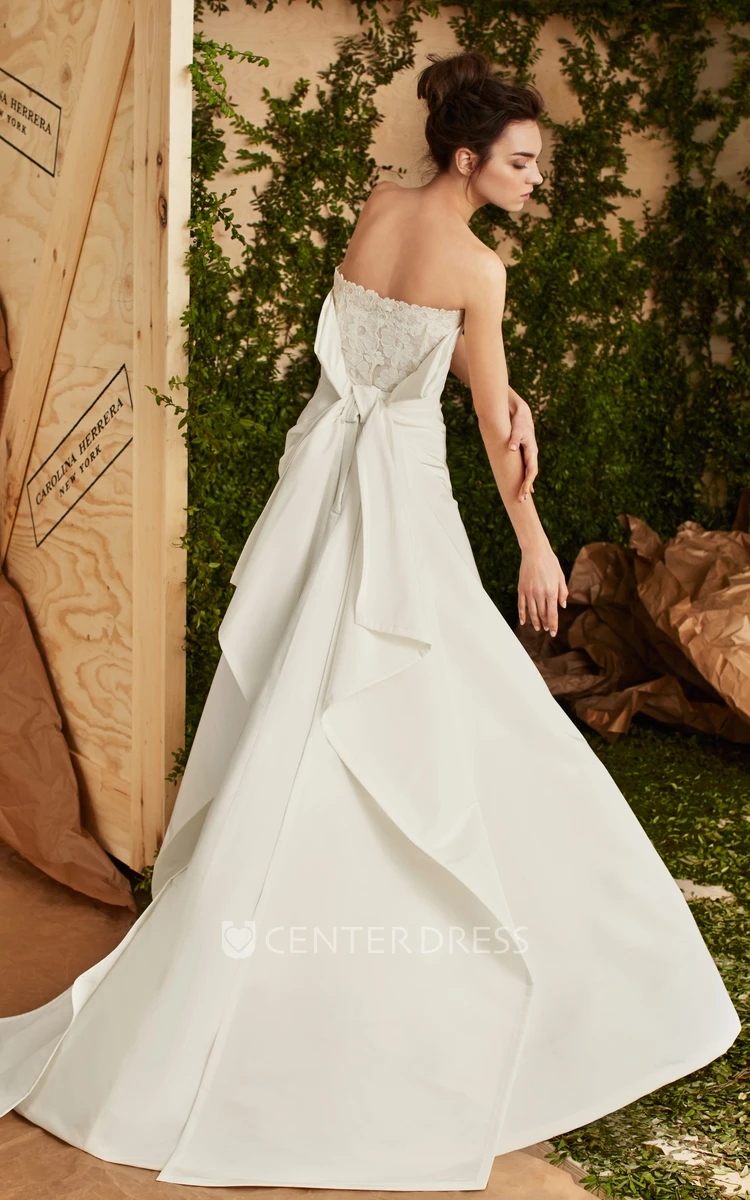 A-Line Strapless Sleeveless Maxi Bowed Satin Wedding Dress With Appliques