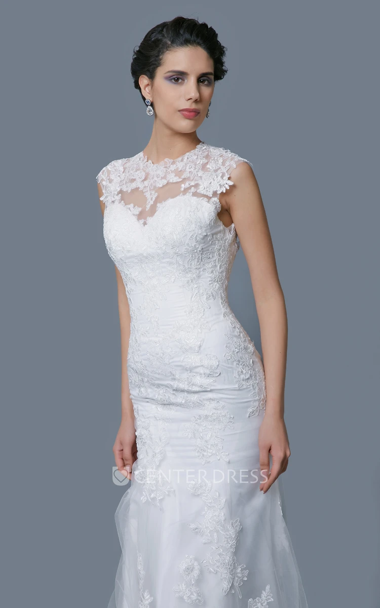 Cap-Sleeve Lace and Tulle Mermaid Wedding Dress With Keyhole Back