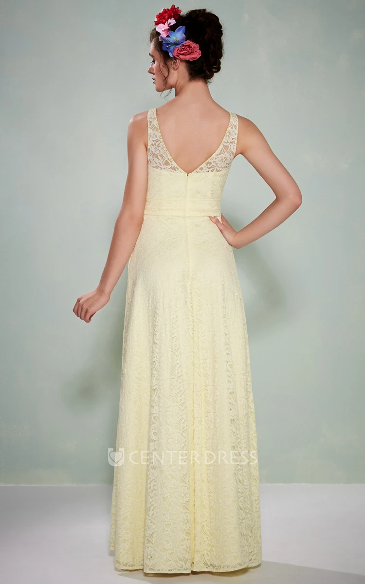 Scoop Neck Sleeveless Lace Bridesmaid Dress With Low-V Back