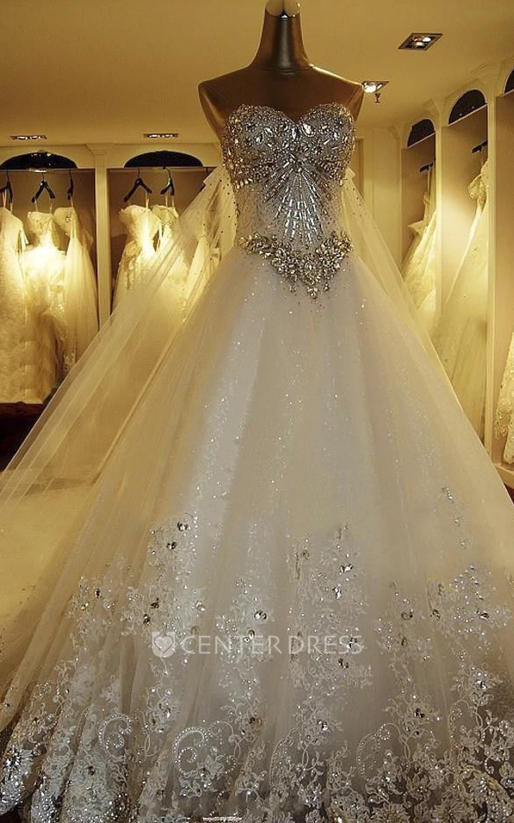 Stunning Gold Applique A Line Wedding Dresses Sweetheart Sweep