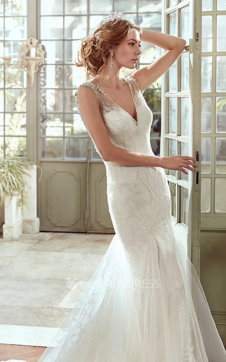 V-Neck Sheath Court-Train Wedding Dress with Mermaid Style and Open Back 