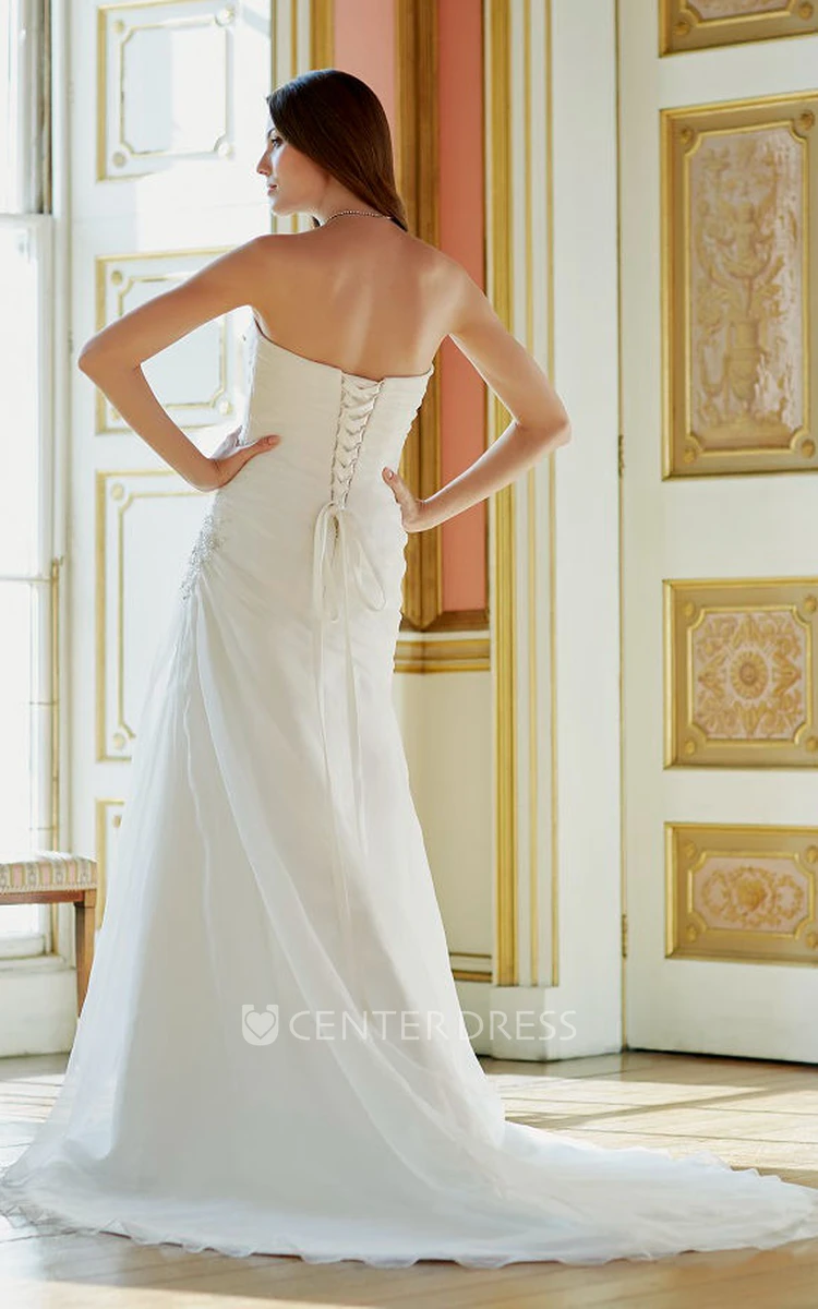 A-Line Criss-Cross Sleeveless Floor-Length Sweetheart Satin&Tulle Wedding Dress With Beading And Side Draping