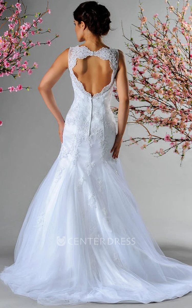 V Neck Mermaid Tulle Bridal Gown With Beaded Appliques And Back Keyhole