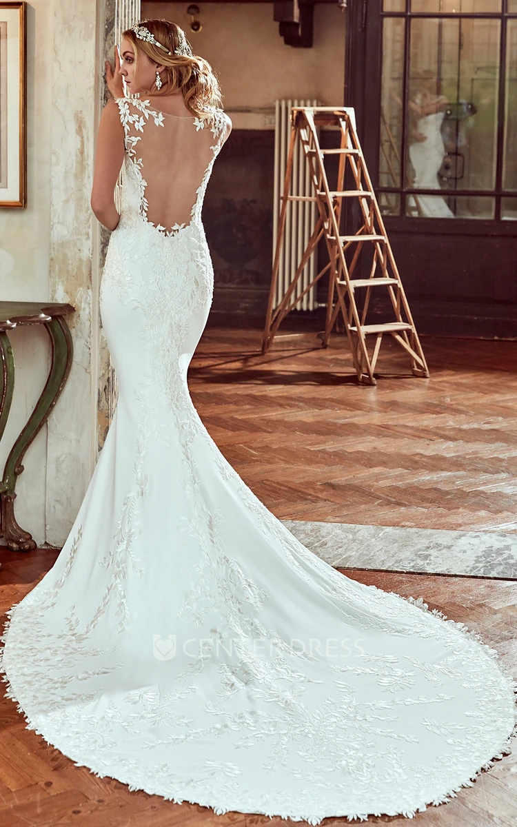 Jewel-Neck Open-Back Mermaid Wedding Dress With Appliques And Court Train