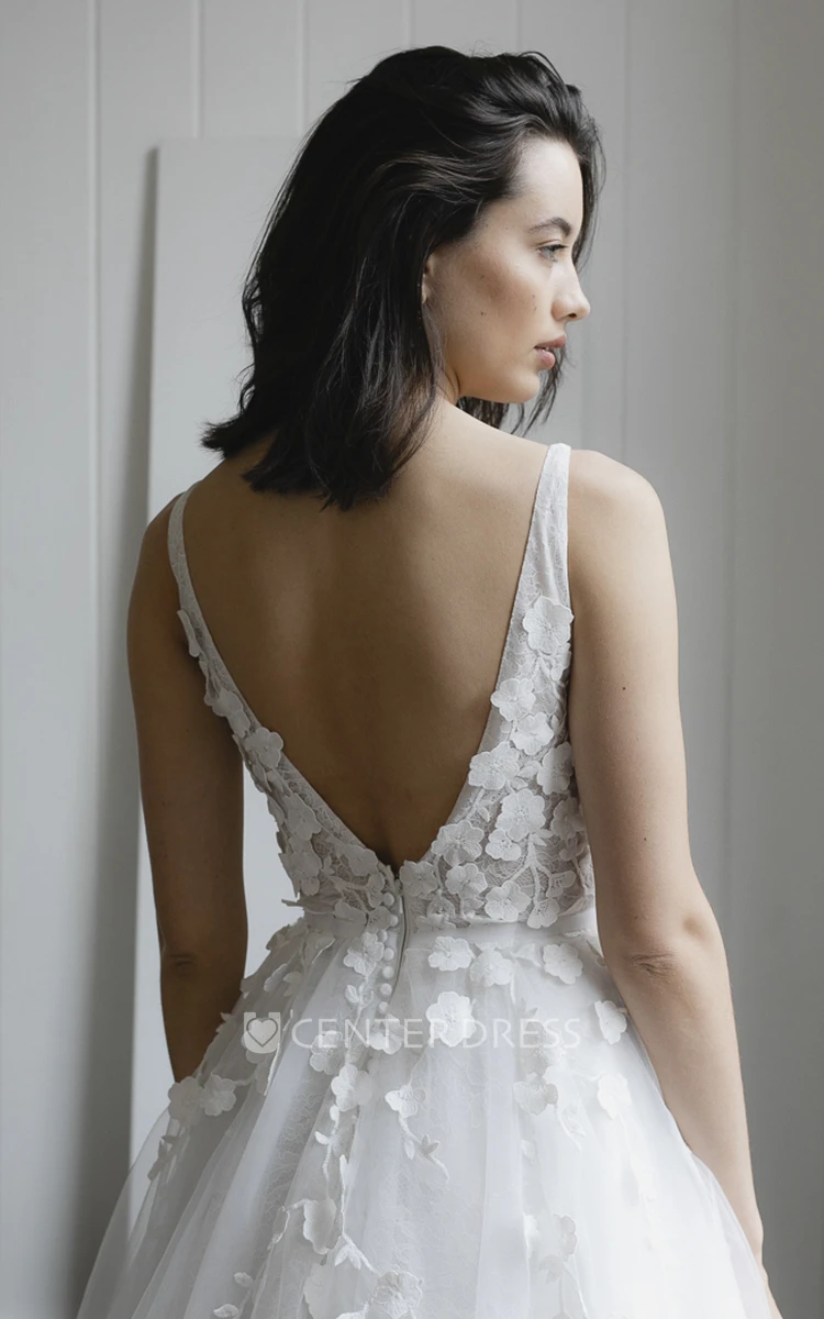 Deep V-back Romantic Plunging V-neck Sleeveless Bridal Ballgown With Lace Appliques And Tulle Skirt