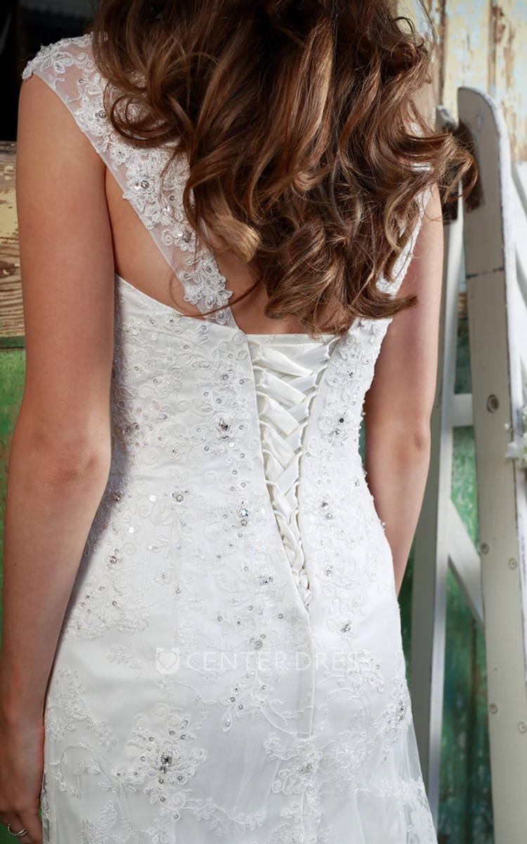 Sweetheart Cap-Sleeve Appliqued Lace Wedding Dress With Beading And Lace Up