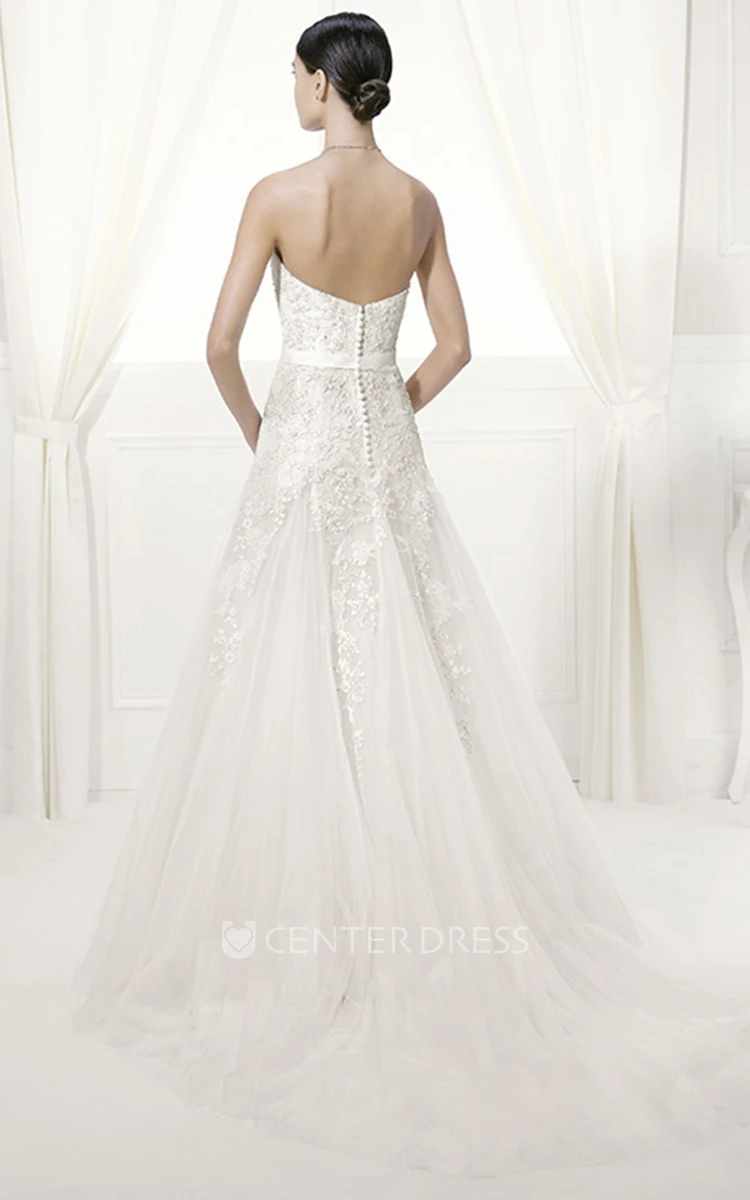 Strapless A-Line Tulle Bridal Gown With Belt And Lace
