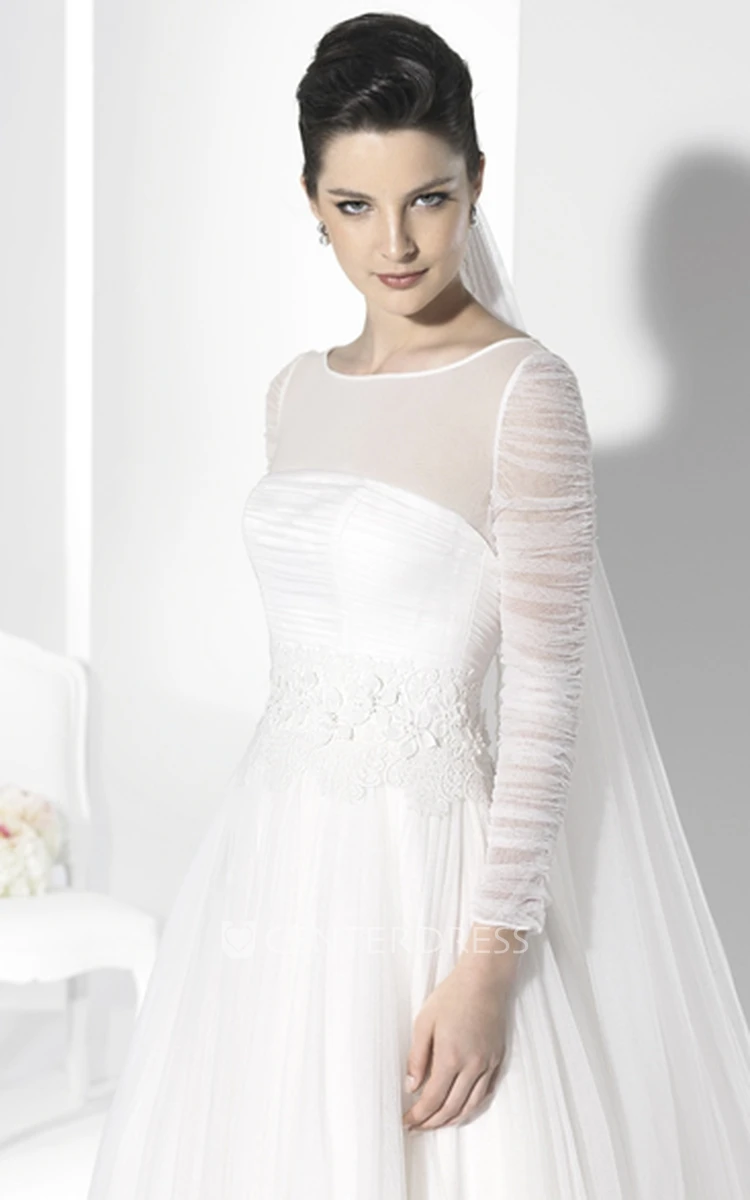 Floor-Length Scoop Appliqued Long-Sleeve Tulle Wedding Dress