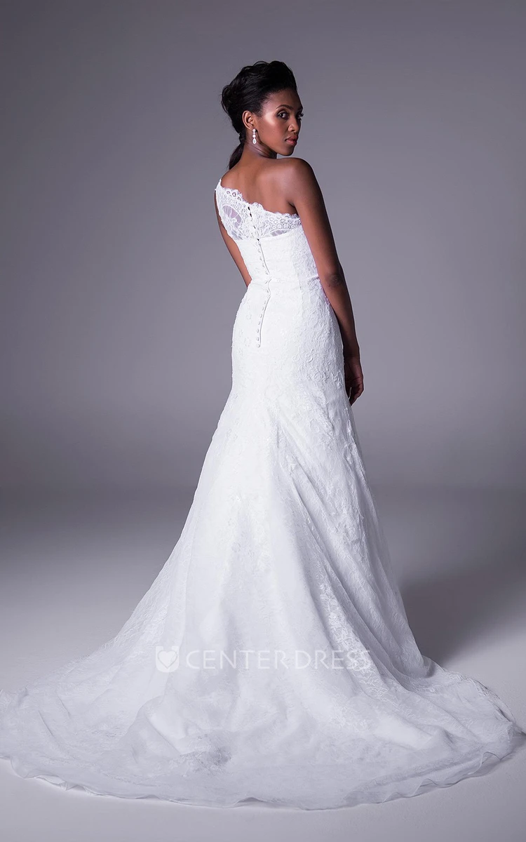 Maxi One-Shoulder Appliqued Lace Wedding Dress With Court Train